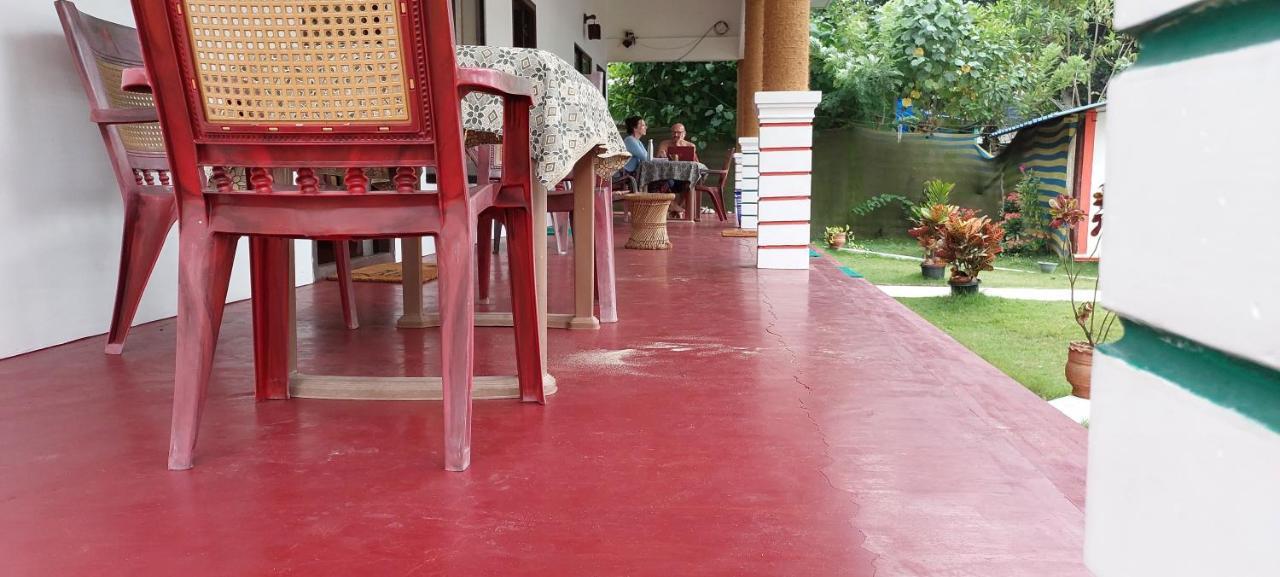 Marari Phoenix Beach Homestay Mararikulam Exterior photo